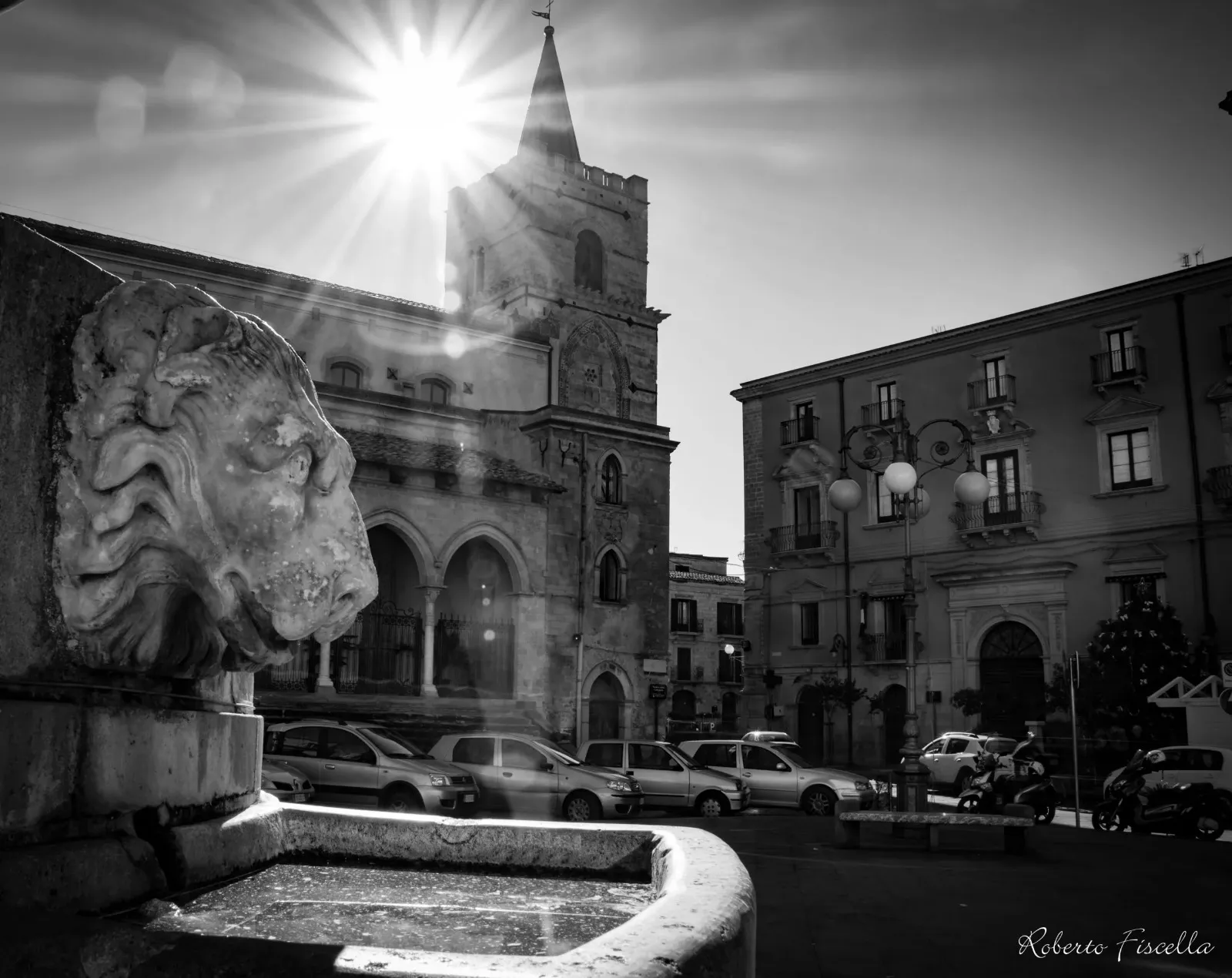 Centro di Nicosia in inverno, bianco e nero