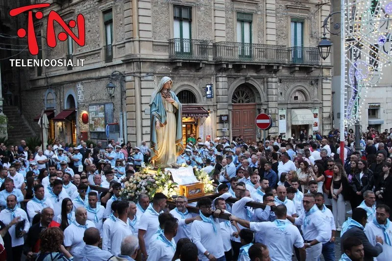 Madonna dell'Aiuto 2025 — Piazza Garibaldi