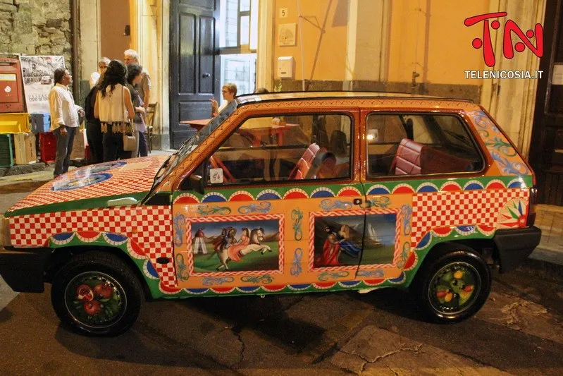 Notte Bianca 2019 — folla in piazza
