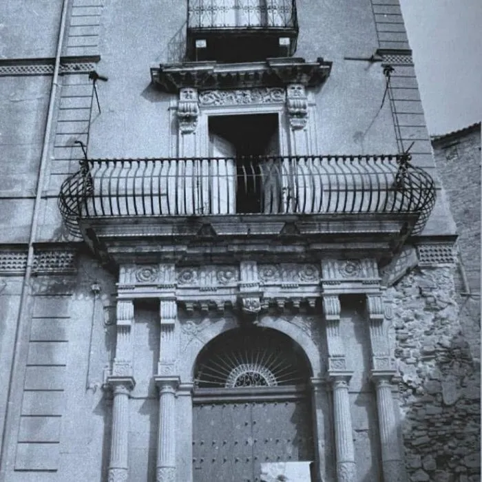 Palazzo La Via di Sant'Agrippina