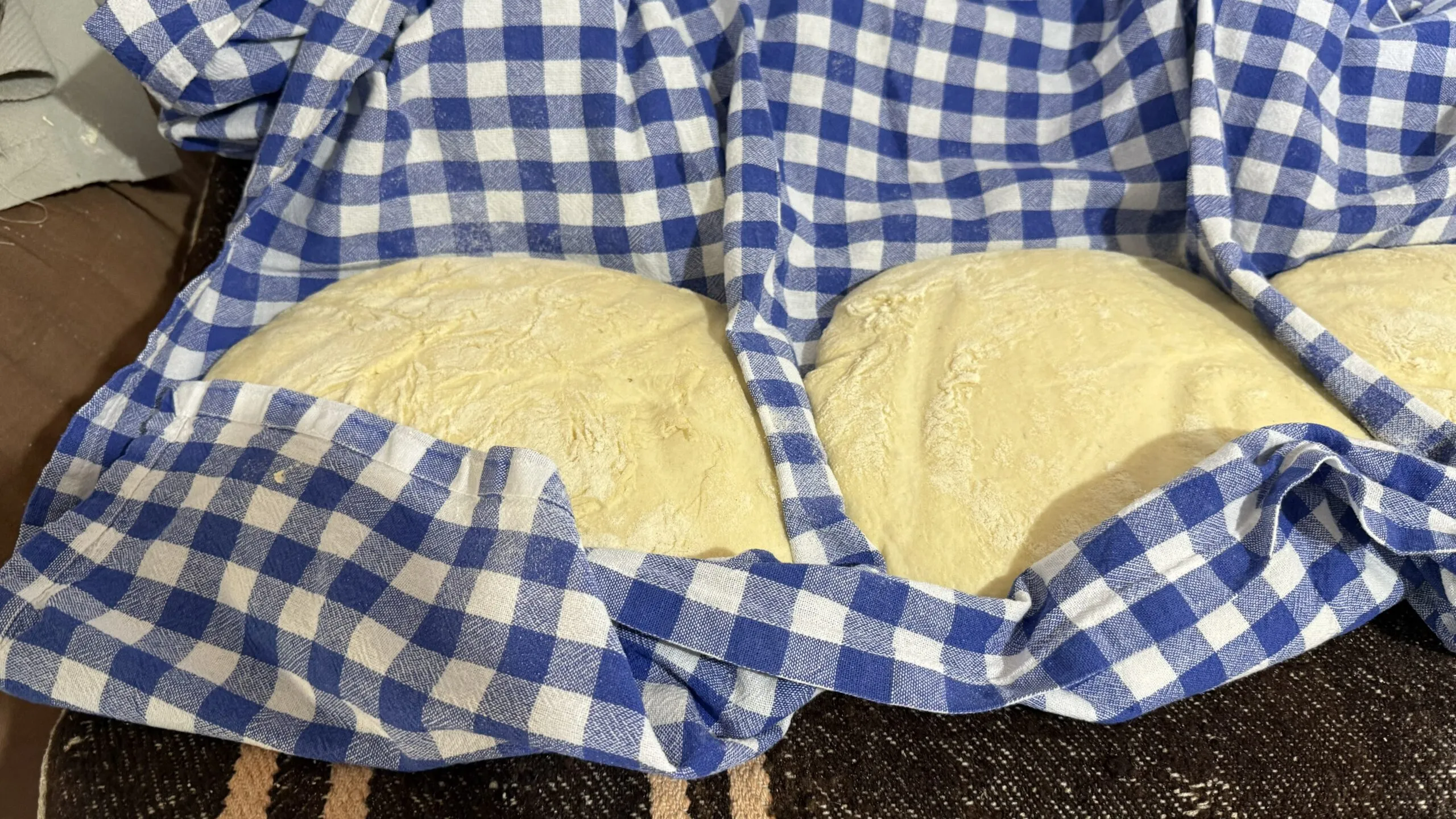 Panetto di pasta fatta a mano